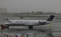 N932SW @ KSFO - CL-600-2B19 - by Mark Pasqualino