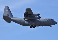 68-10935 @ ETAR - Short Approach to Runway 09 at ETAR/RMS