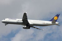 D-AISH @ LMML - A321 D-AISH Lufthansa - by Raymond Zammit