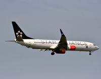 LN-RRL @ EKCH - Copenhagen 26.4.11 with 10 years 1997-2007 Staralliance sticker - by leo larsen