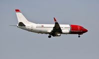 LN-KKX @ CPH - Copenhagen 26.4.11 - by leo larsen