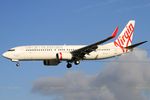 VH-YFL @ YSSY - finals to 16R - by Bill Mallinson
