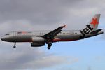 VH-VQS @ YSSY - finals to 16R - by Bill Mallinson