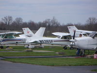 N536SP @ I69 - Cessna 172S Tail Section - by Christian Maurer