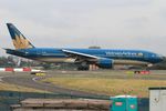 VN-A146 @ YSSY - TAXI FROM 34l - by Bill Mallinson