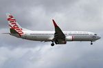 VH-VUZ @ YSSY - finals to 16R - by Bill Mallinson