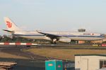 B-5978 @ YSSY - taxiing from 34L - by Bill Mallinson