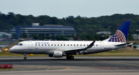 N134SY @ KDCA - Landing National - by Ronald Barker