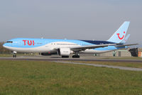 OO-JNL @ EBOS - 180° turn for take off on rwy 08. - by Raymond De Clercq