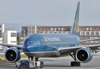 VN-A149 @ EDDF - at fra - by Volker Hilpert