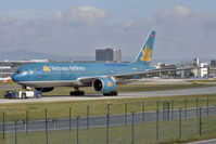 VN-A149 @ EDDF - at fra - by Volker Hilpert