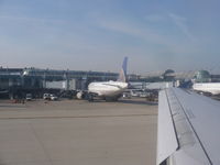 N455UA @ ORD - Airbus A320-232 - by Christian Maurer