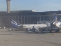 N947SW @ ORD - SkyWest CRJ-200 - by Christian Maurer