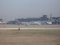 N508AE @ ORD - CRJ-700 - by Christian Maurer