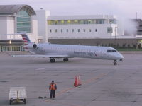 N568NN @ CVG - CRJ-900 - by Christian Maurer