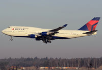 N667US @ ETAR - N667US