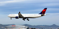 N810NW @ LEBL - El Prat -  Barcelona  -  España - by Pedro Maria Martínez De Antoñana