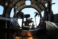 N9323Z @ FFZ - inside view - by olivier Cortot