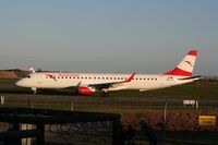 OE-LWG @ EKCH - OE-LWG just arrived rw 04L - by Erik Oxtorp