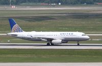 N405UA @ KIAH - Airbus A320 - by Mark Pasqualino