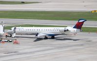 N824SK @ KIAH - CL600-2D24