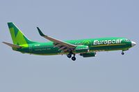 ZS-ZWT @ FAJS - Kulula B738 flying billboard. - by FerryPNL