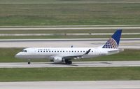 N85323 @ KIAH - ERJ 170-200 LR