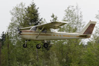 C-GACL @ CYNJ - Landing - by Guy Pambrun