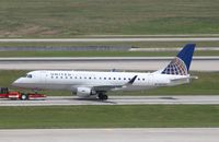 N84307 @ KIAH - ERJ 170-200 LR