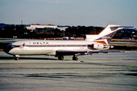 N529DA @ ATL - Atlanta 8.1.02 - by leo larsen