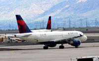 N335NB @ KSLC - Taxi SLC - by Ronald Barker
