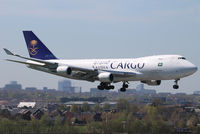 TC-ACM @ EBBR - Landing on rwy 01.