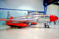 DT-491 - Danmarks Terniske Museum,Helsingør
28.2.02 - by leo larsen