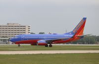 N902WN @ KHOU - Boeing  737-700 - by Mark Pasqualino