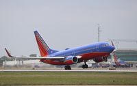 N960WN @ KHOU - Boeing 737-700 - by Mark Pasqualino