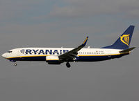 EI-EBA @ LEBL - Landing rwy 25R - by Shunn311