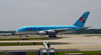 HL7628 @ KATL - Takeoff Atlanta - by Ronald Barker