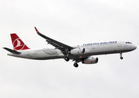 TC-JSU @ LEBL - Landing rwy 07L - by Shunn311