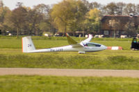 PH-1398 @ EHTE - Landed at EHTE