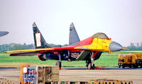 29 20 @ EDDB - Berlin Air Show 9.5.02 - by leo larsen
