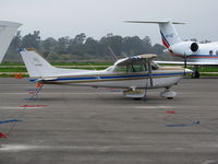 N7186C @ KSBA - Locally-based 1973 Cessna R172K Hawk XP @ Santa Barbara Municipal Airport, CA - by Steve Nation