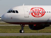 OE-LEX @ LFBD - NIKI HG9871 to Vienne - by Jean Goubet-FRENCHSKY