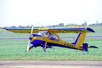 D-EWRX @ EDDB - Berlin Air Show 9.5.02 - by leo larsen