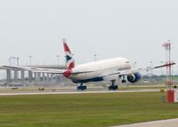 G-VIIB @ KDFW - At DFW. - by paulp