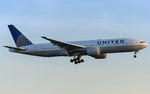 N778UA @ EDDF - on final RW07C - by Friedrich Becker