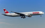 HB-JNB @ EDDF - on final RW07C