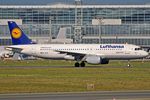 D-AIZD @ EDDF - Taxiing in after arrival