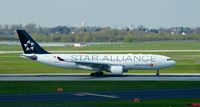 TC-LNB @ EDDL - Turkish Airlines (Star Alliance cs.), seen here on RWY 05R at Düsseldorf Int'l(EDDL), ready for departure - by A. Gendorf