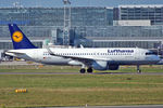 D-AIZX @ EDDF - Taxiing in after arrival - by Robert Kearney