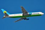 UK67006 @ EDDF - Climbing out of EDDF